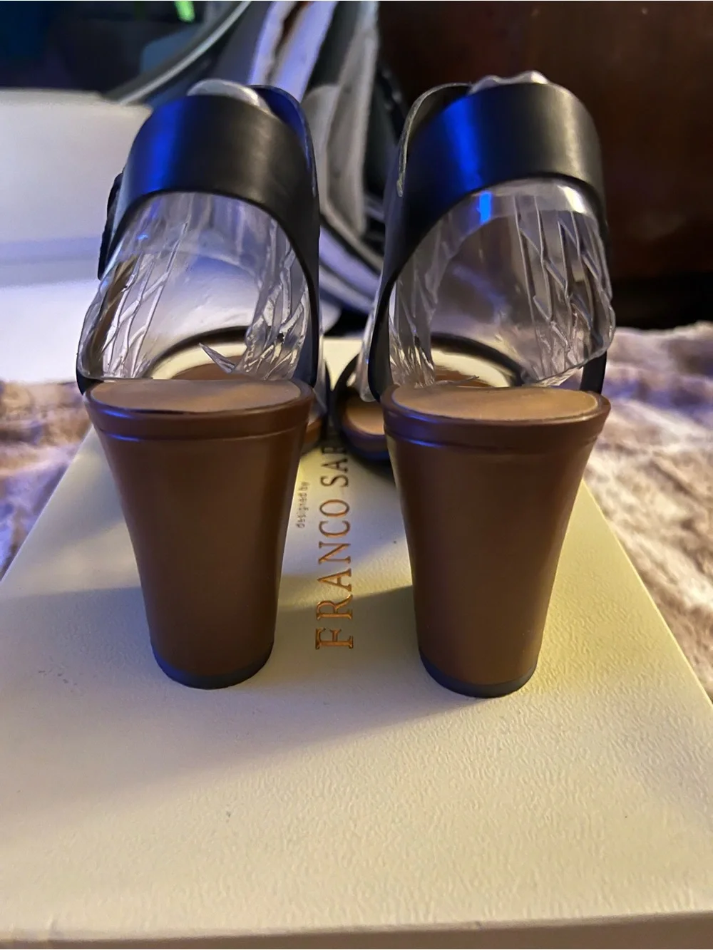 Franco Sarto Women's Brown/Black Strappy Ankle Strap Buckle Sandals Solid 7.5 M